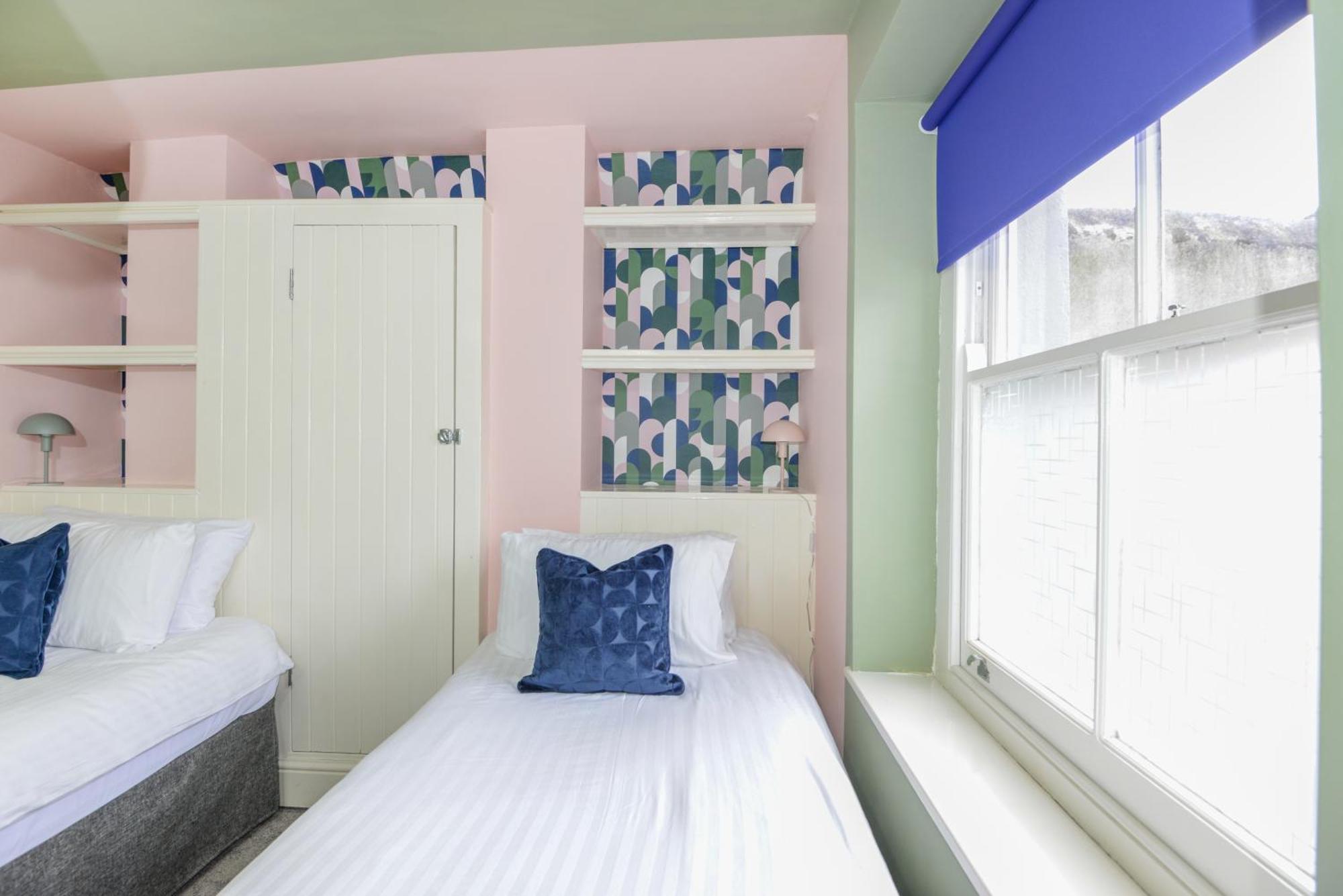 Harbour Court Plymouth - Free Parking - Tucked Away On The Barbican With Courtyard - By Ocean City Retreats Exterior foto